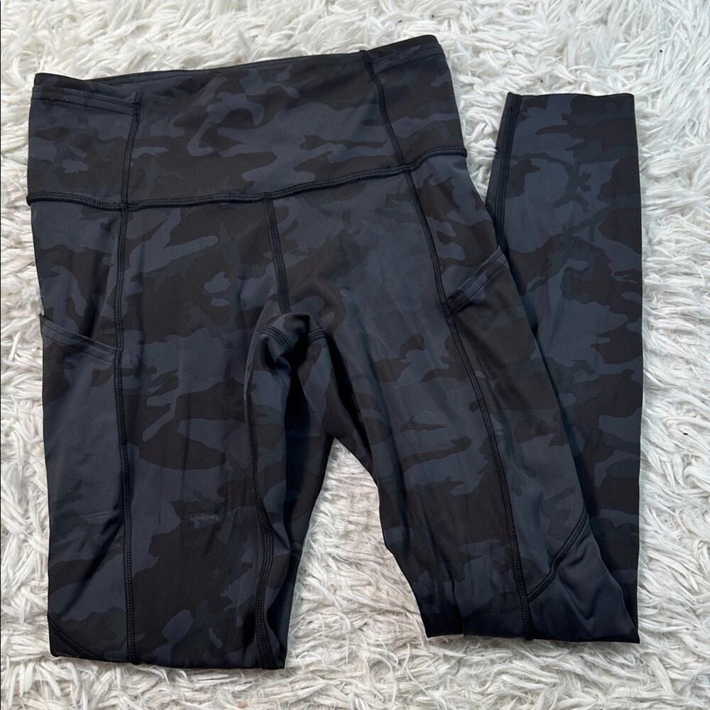Lululemon Fast and Free Tight II 25" *Non-Reflective Nulux Incognito Camo Multi